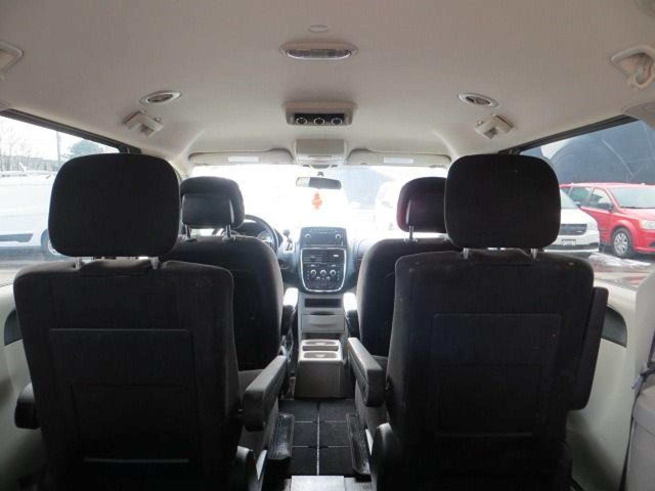 2018 Dodge Grand Caravan CERTIFIED, SXT, FULL STOW & GO 7 PASSENGERS - Photo #13