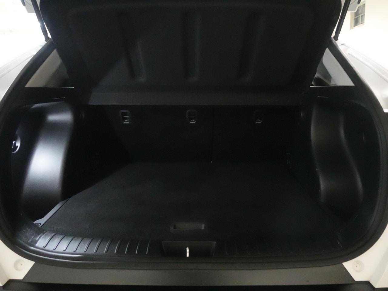 2024 Hyundai KONA PREFERRED | Trend Pkg | AWD | Leather | Pano roof