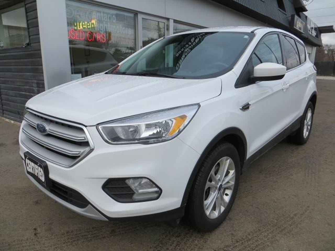 2018 Ford Escape CERTIFIED, 4WD, REAR CAMERA, HEATED SEATS - Photo #2