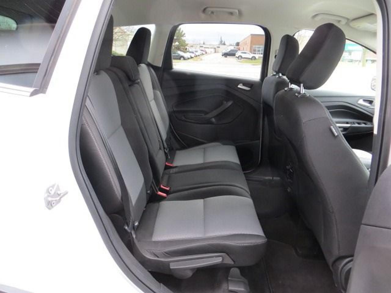 2018 Ford Escape CERTIFIED, 4WD, REAR CAMERA, HEATED SEATS - Photo #11