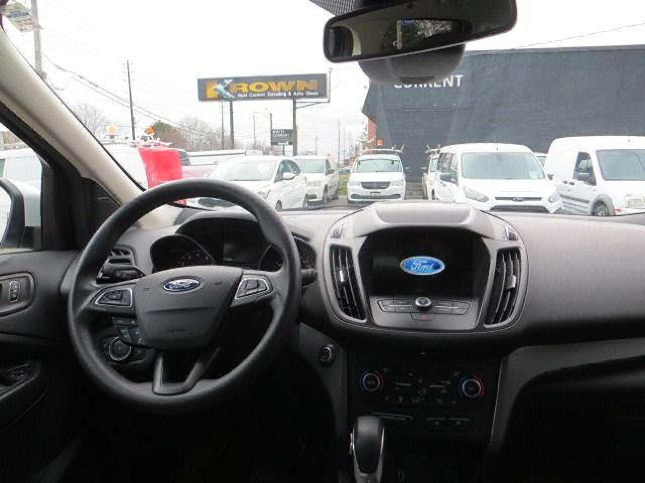 2018 Ford Escape CERTIFIED, 4WD, REAR CAMERA, HEATED SEATS - Photo #13