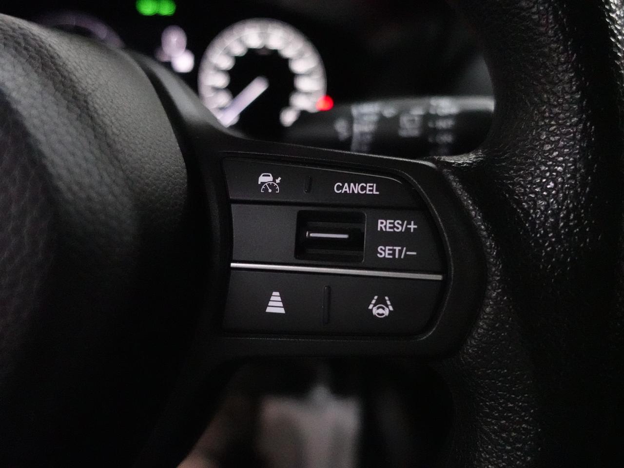 2023 Honda HR-V LX | AWD | LaneDep | Heated Seats | BSM | CarPlay Photo