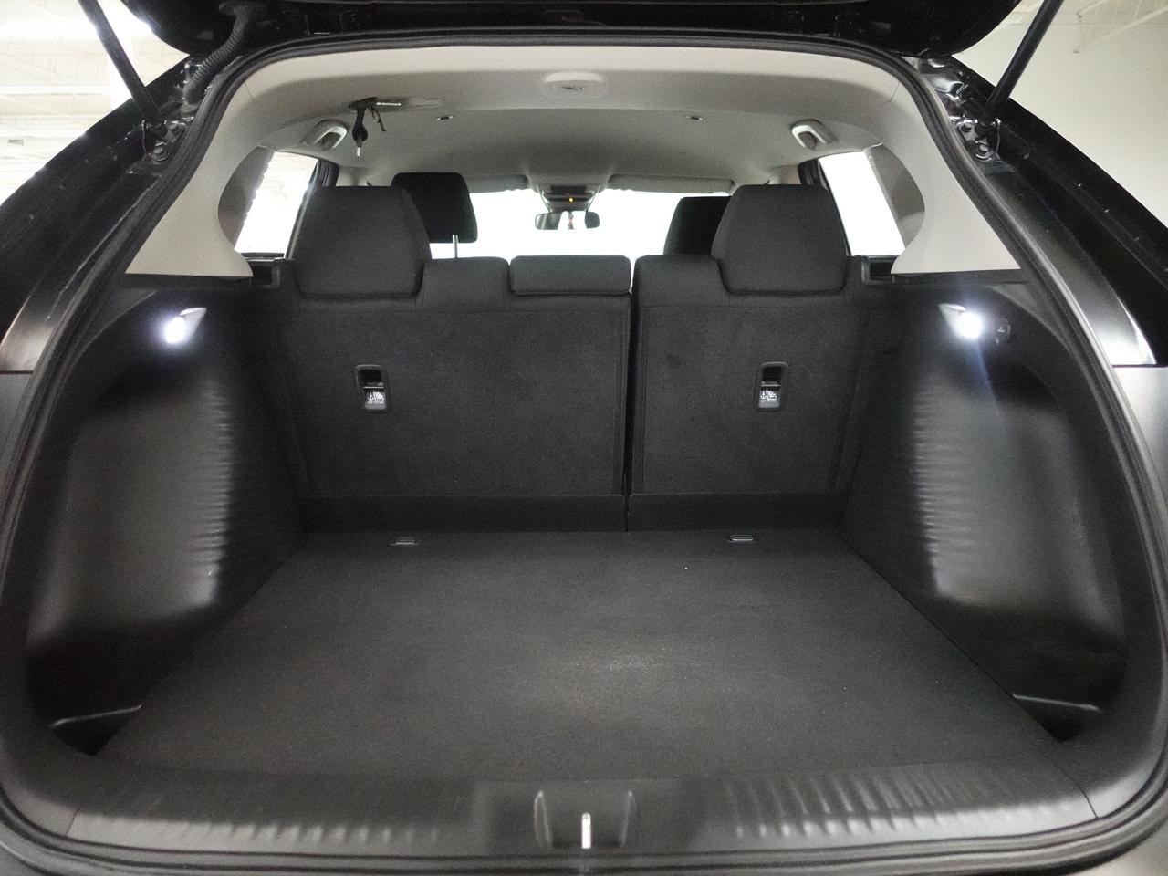 2023 Honda HR-V LX | AWD | LaneDep | Heated Seats | BSM | CarPlay Photo