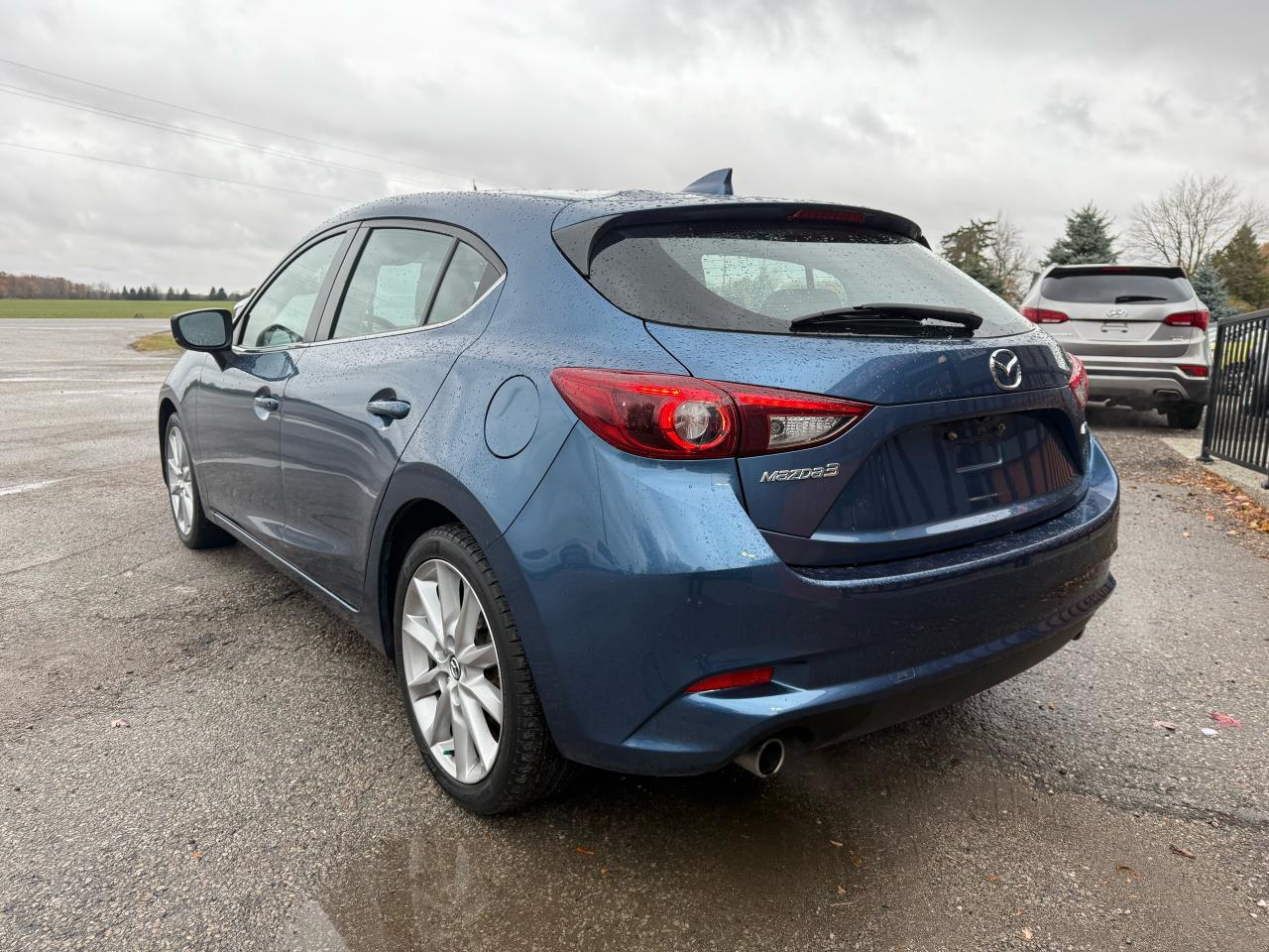 2017 Mazda MAZDA3 GT | Navigation | Backup Camera | Sunroof - Photo #3