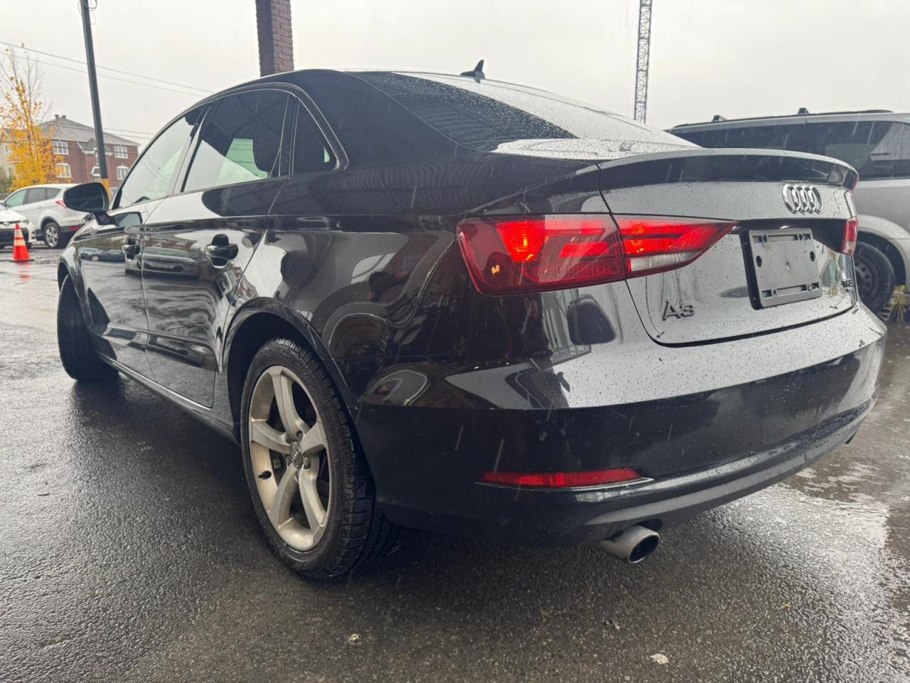 2015 Audi A3 2.0T Progressiv - Photo #3