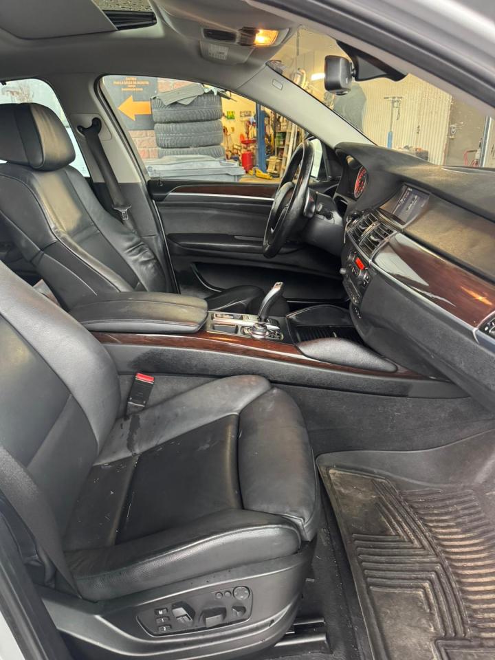 2013 BMW X6 35i - Photo #10