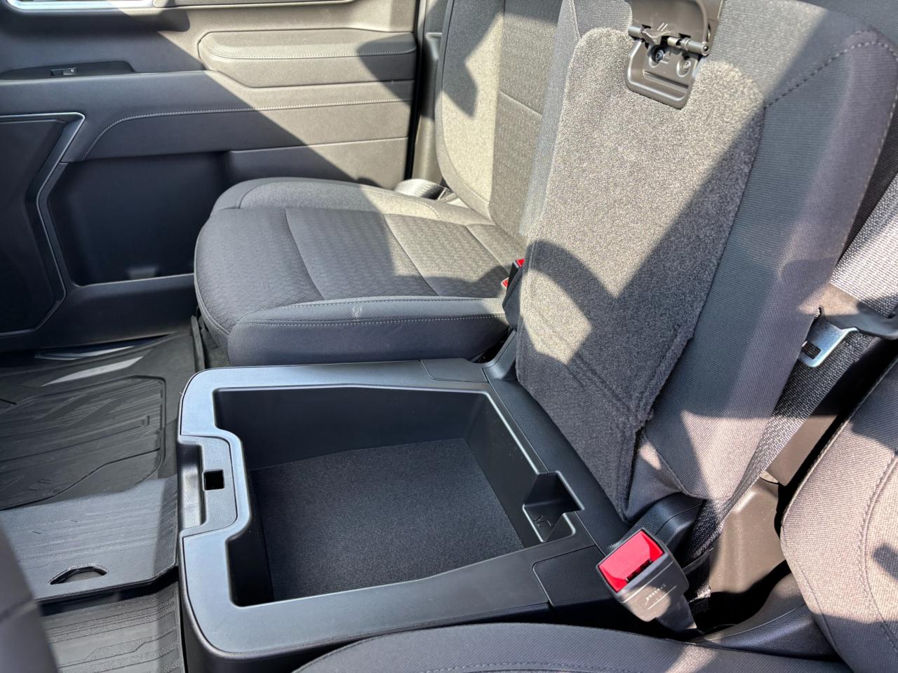 2026 GMC Sierra 2500 HD 2026 GMC Sierra 2500HD SLE Crew Cab 4WD Photo