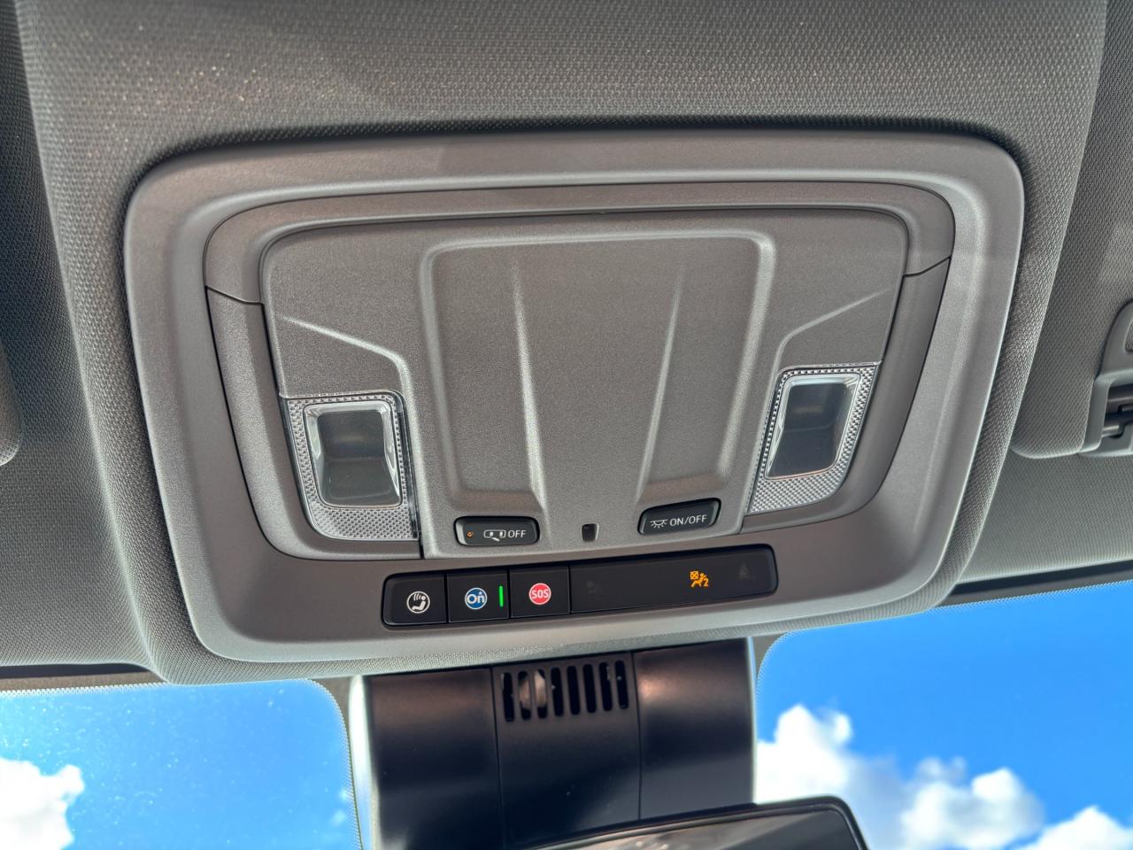 2026 GMC Sierra 2500 HD 2026 GMC Sierra 2500HD SLE Crew Cab 4WD Photo