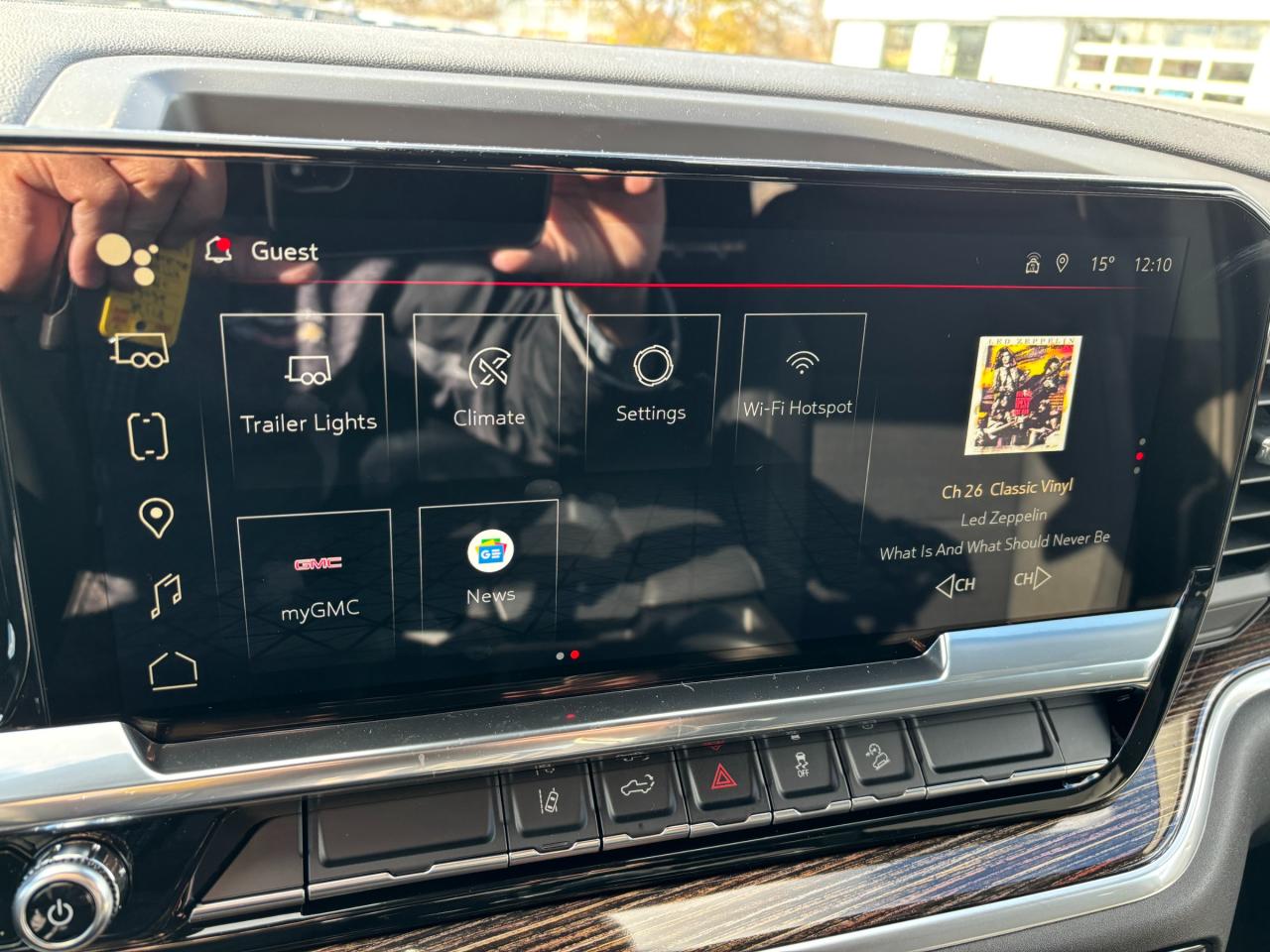 2026 GMC Sierra 2500 HD 2026 GMC Sierra 2500HD SLE Crew Cab 4WD Photo