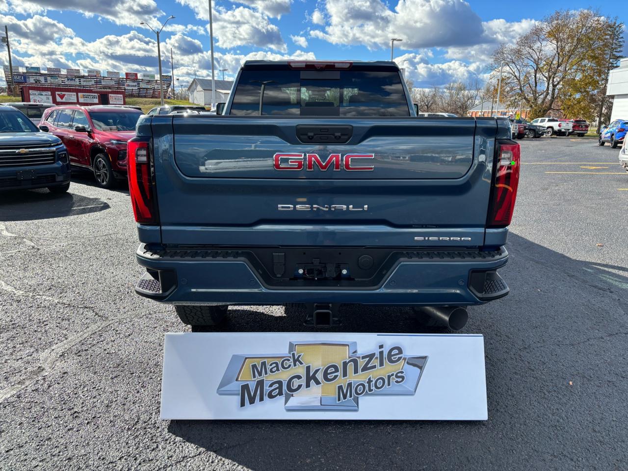 2026 GMC Sierra 2500 HD 2026 GMC Sierra Denali HD 4WD Photo2