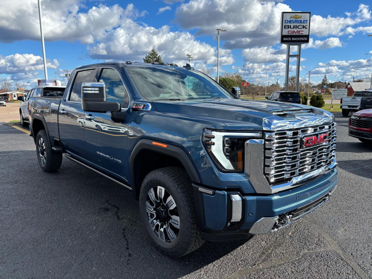 2026 GMC Sierra 2500 HD 2026 GMC Sierra Denali HD 4WD Photo