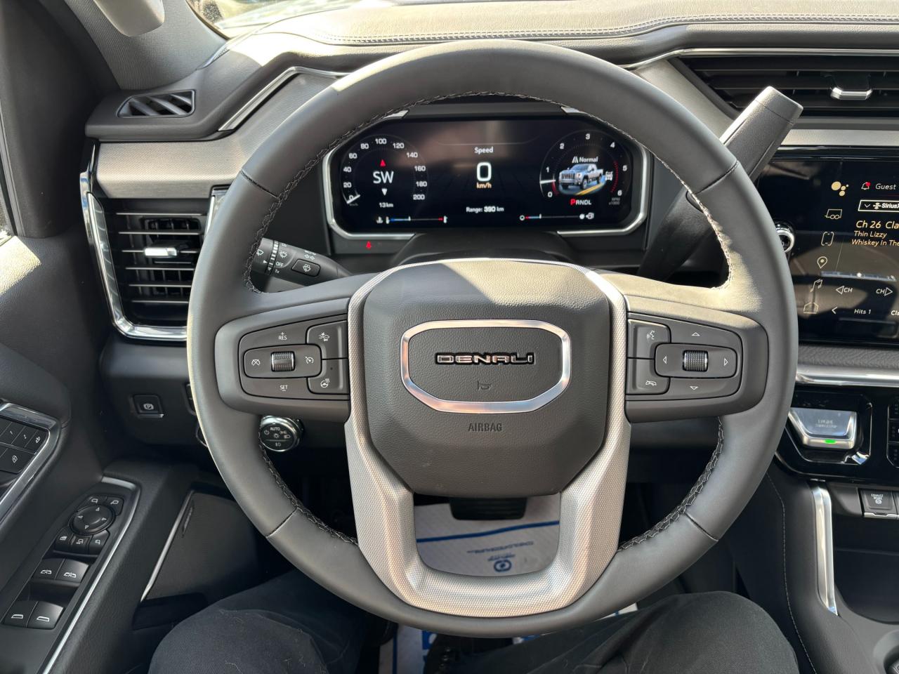 2026 GMC Sierra 2500 HD 2026 GMC Sierra Denali HD 4WD Photo