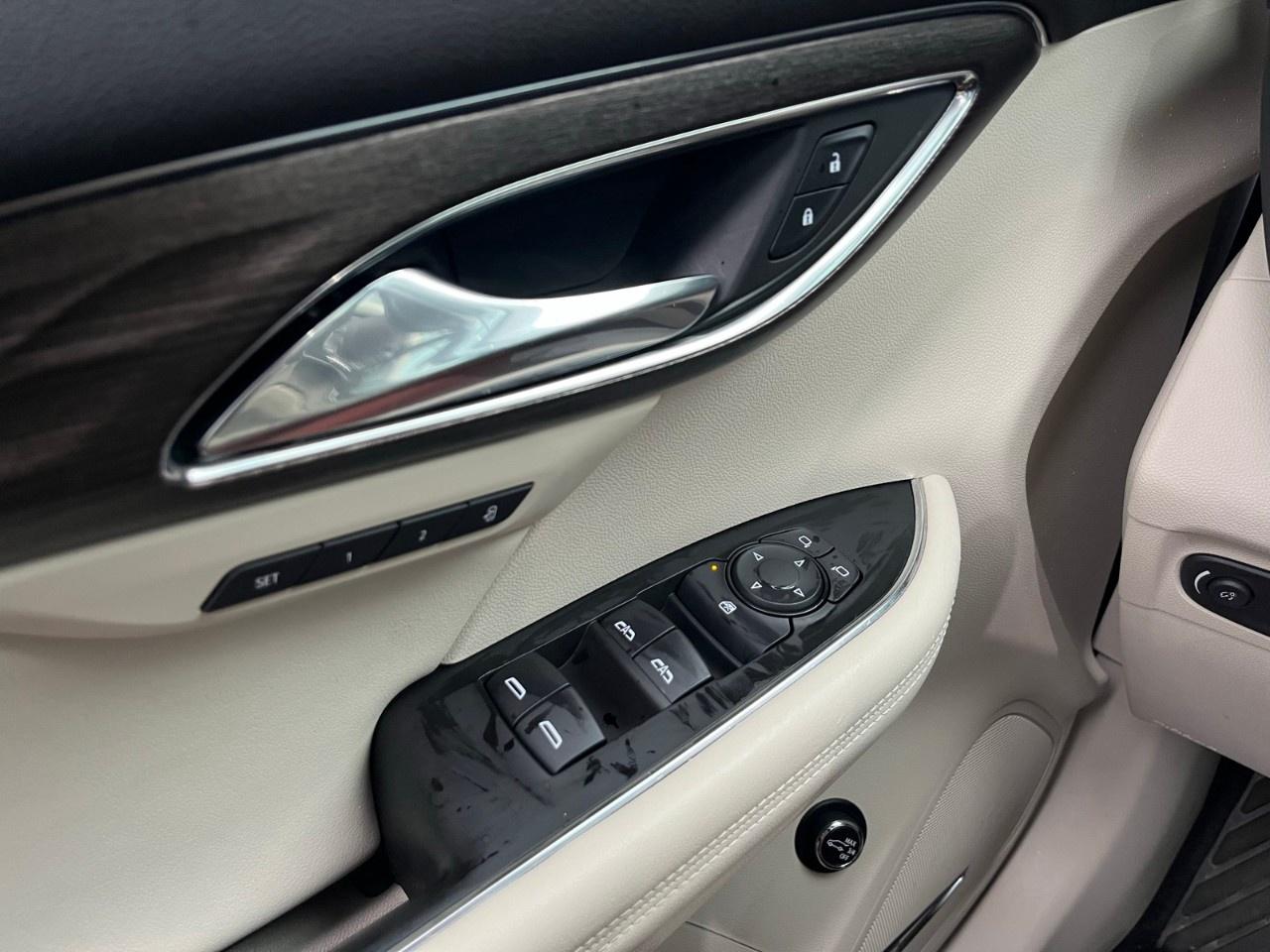 2022 Buick Envision AWD 4dr Avenir Photo