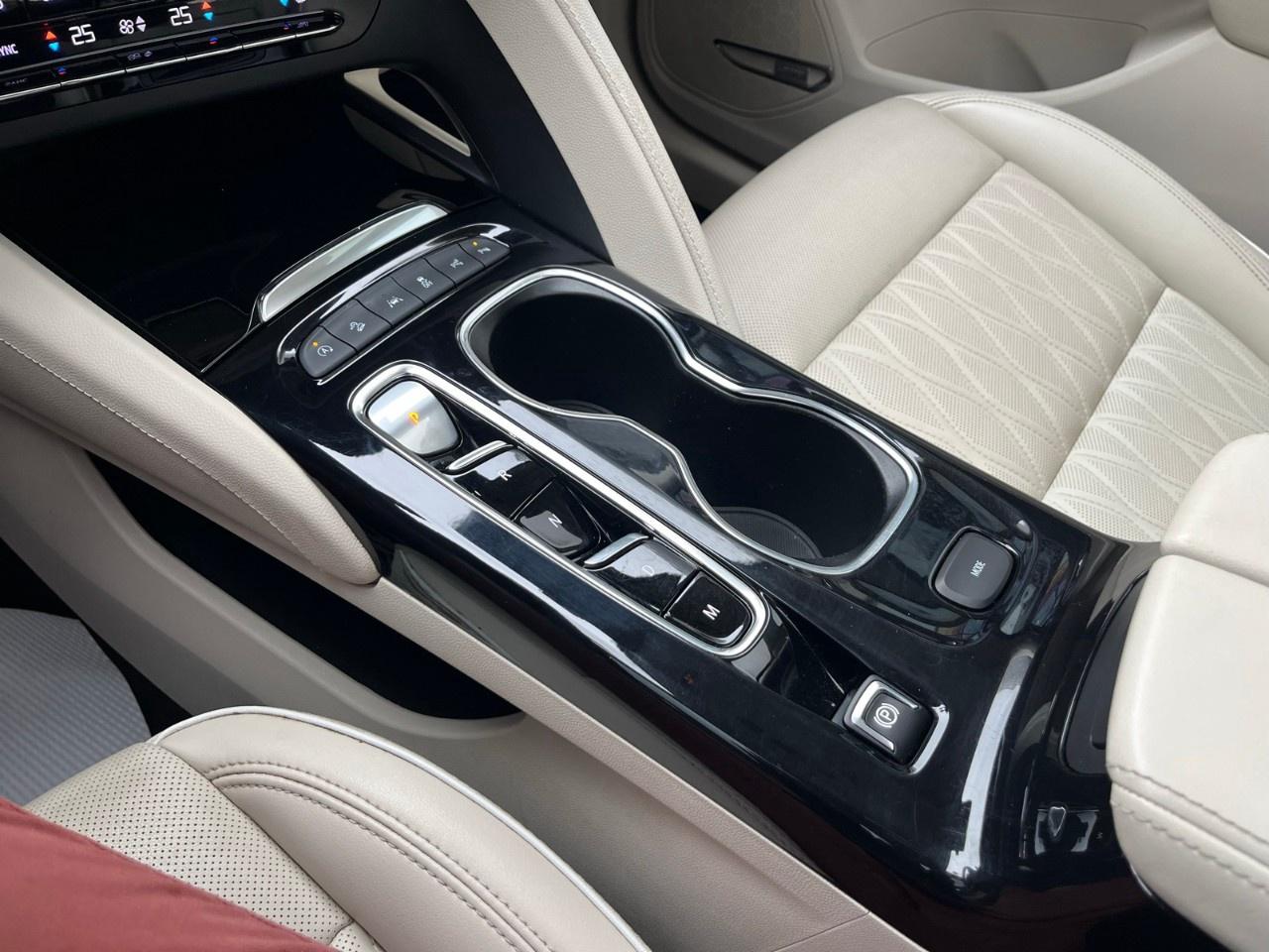 2022 Buick Envision AWD 4dr Avenir Photo