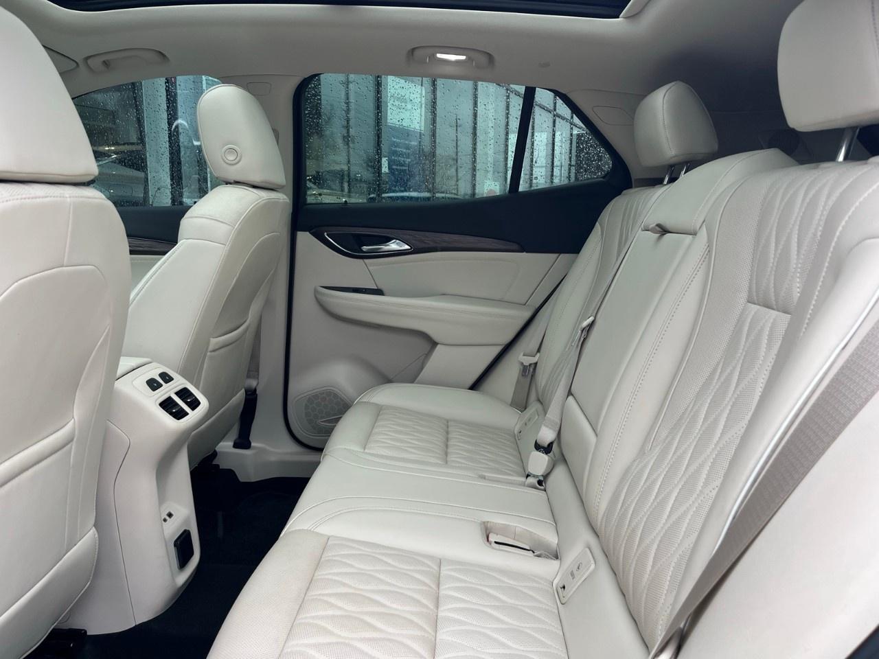 2022 Buick Envision AWD 4dr Avenir Photo