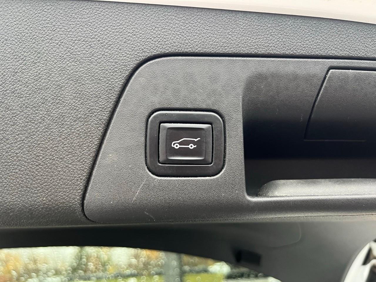 2022 Buick Envision AWD 4dr Avenir Photo