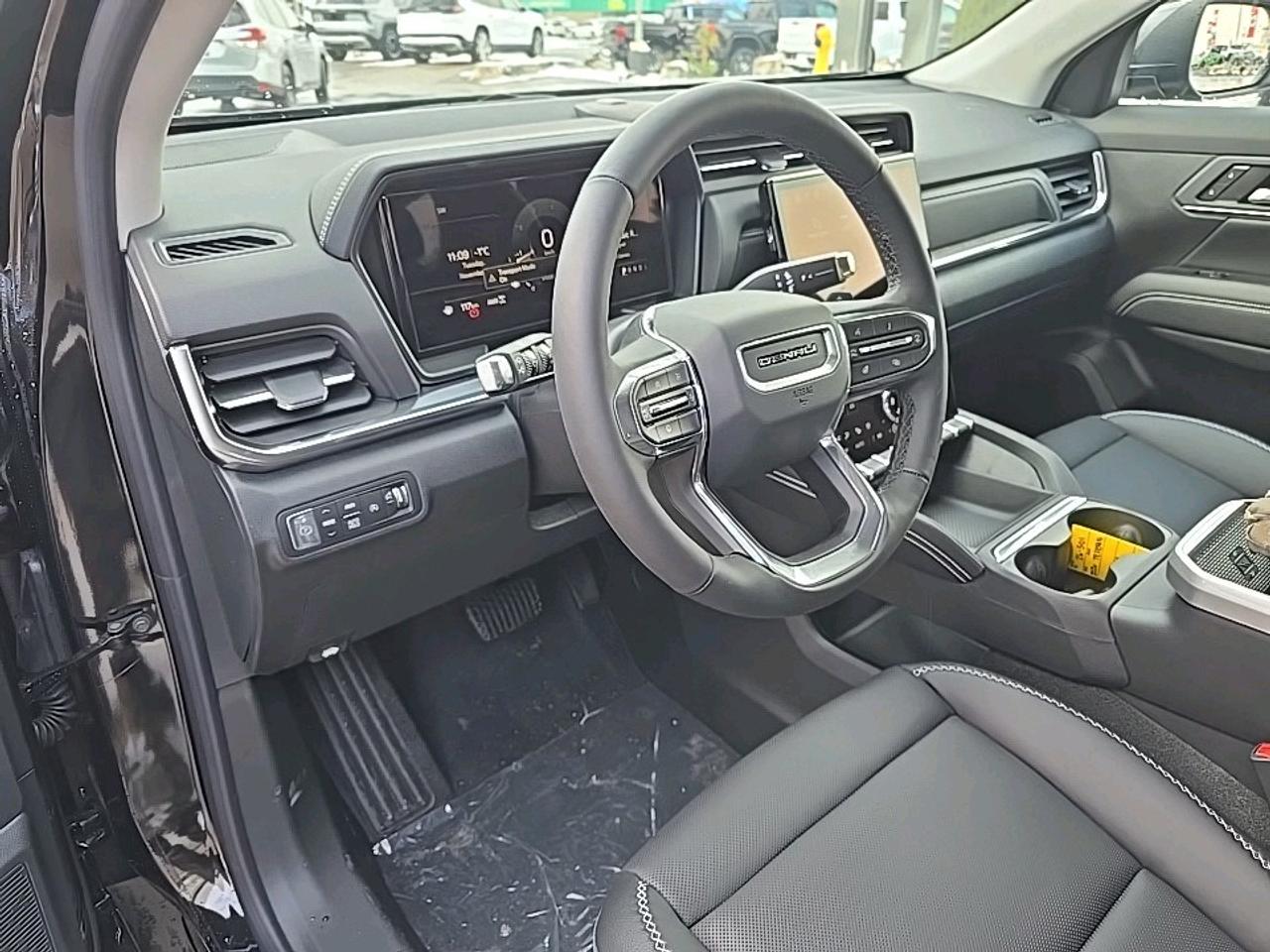 2026 GMC Terrain Denali Photo3