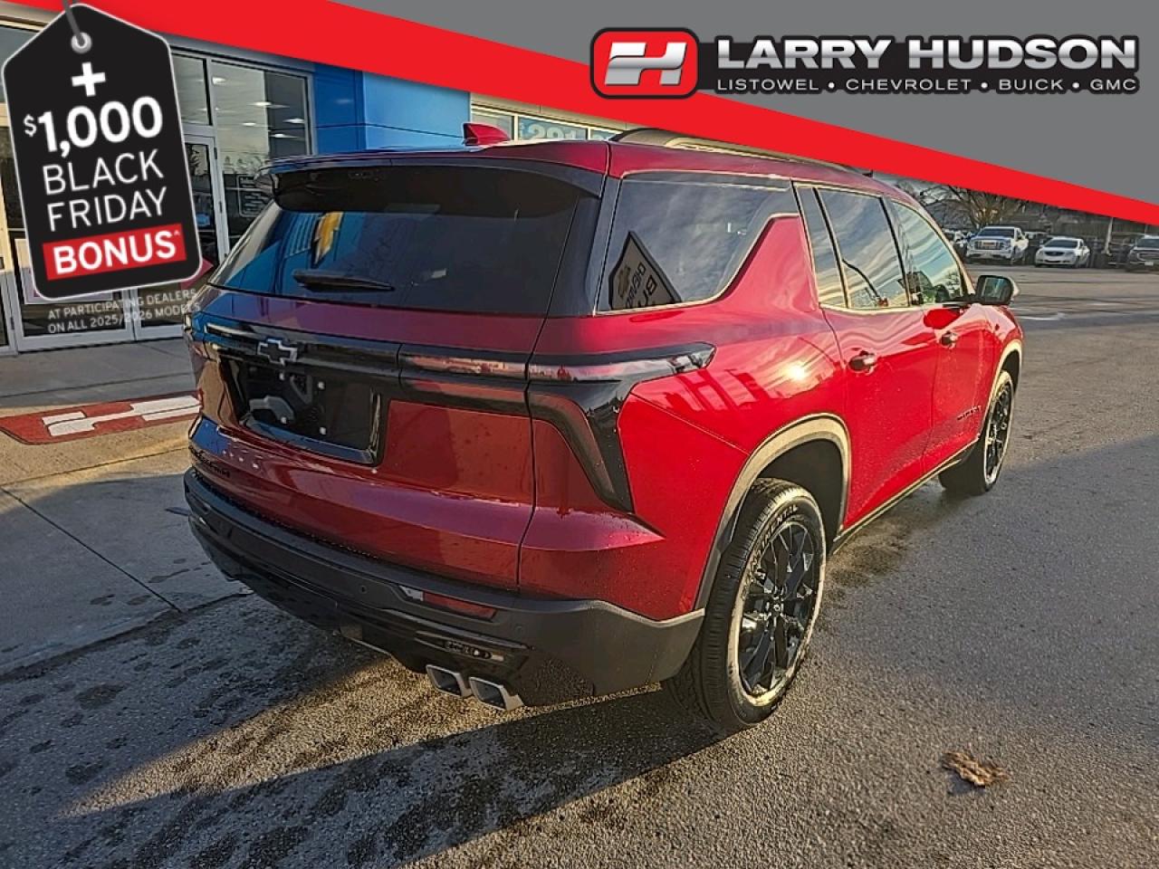 2026 Chevrolet Traverse LT Photo2