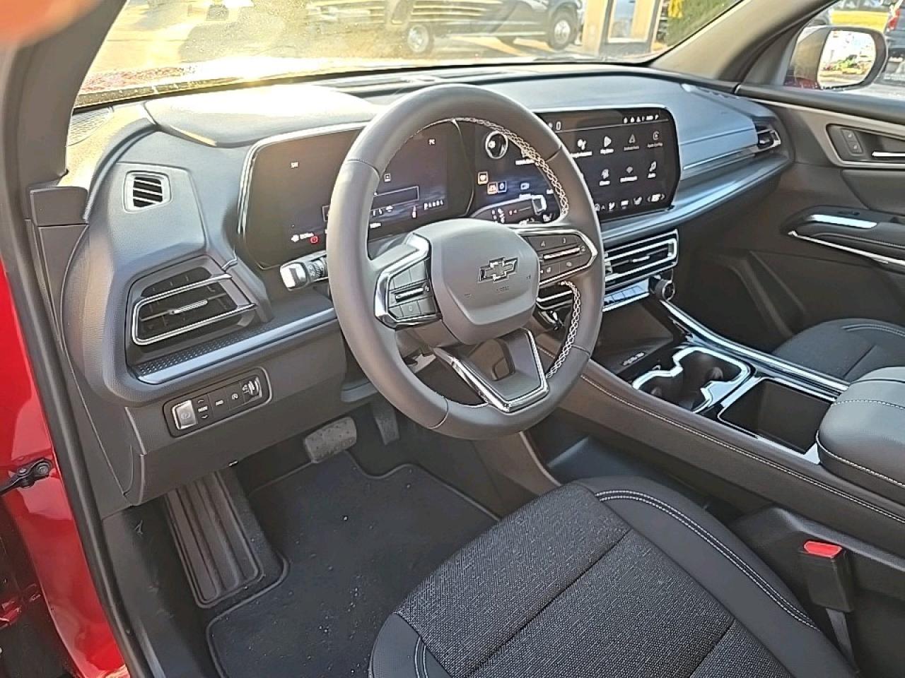 2026 Chevrolet Traverse LT Photo