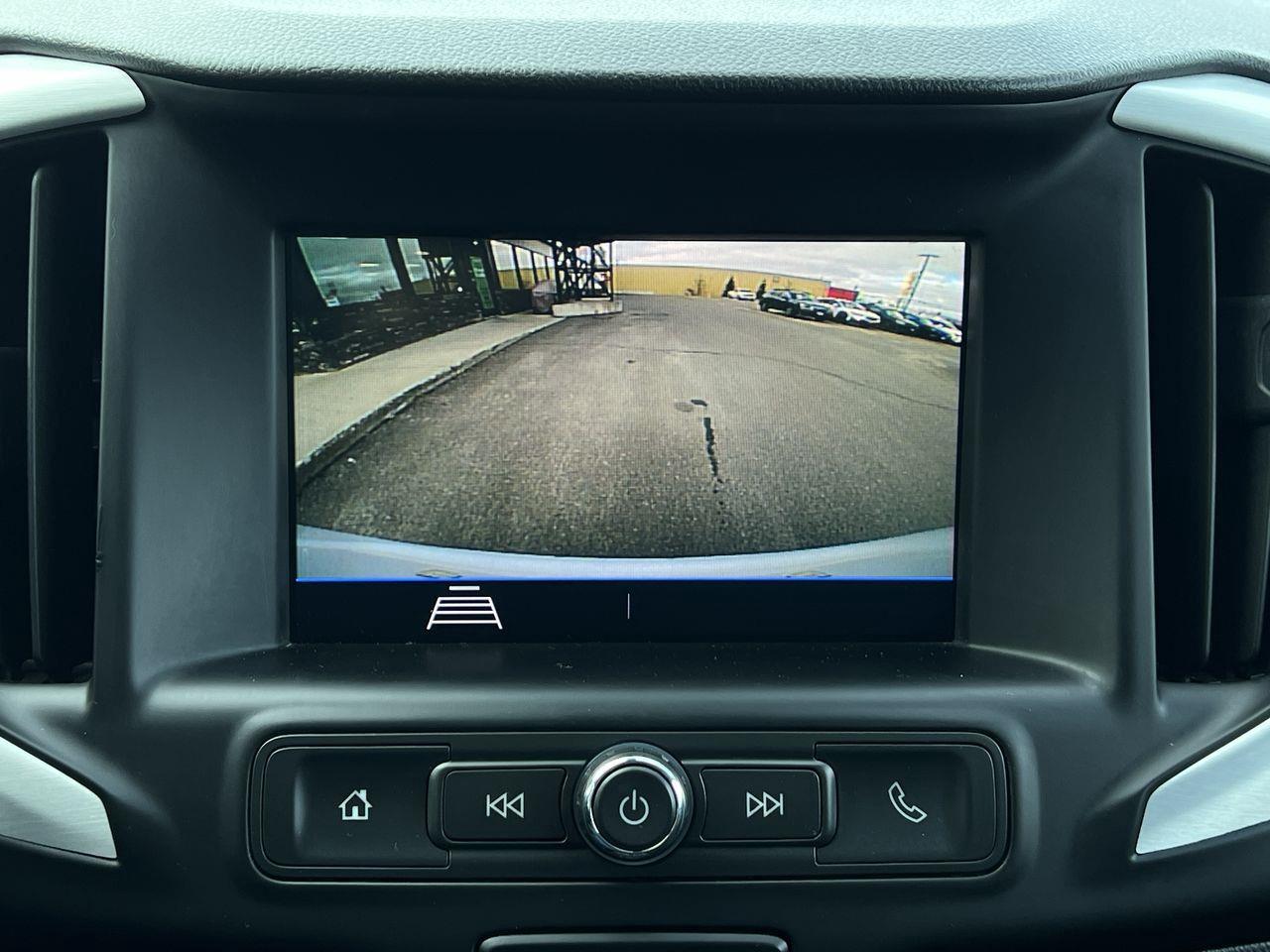 2020 GMC Terrain SLE AWD, HEATED FRONT SEATS, SIRIUS XM, CRUISE CONTROL, REMOTE START, BACK UP CAM!! Photo