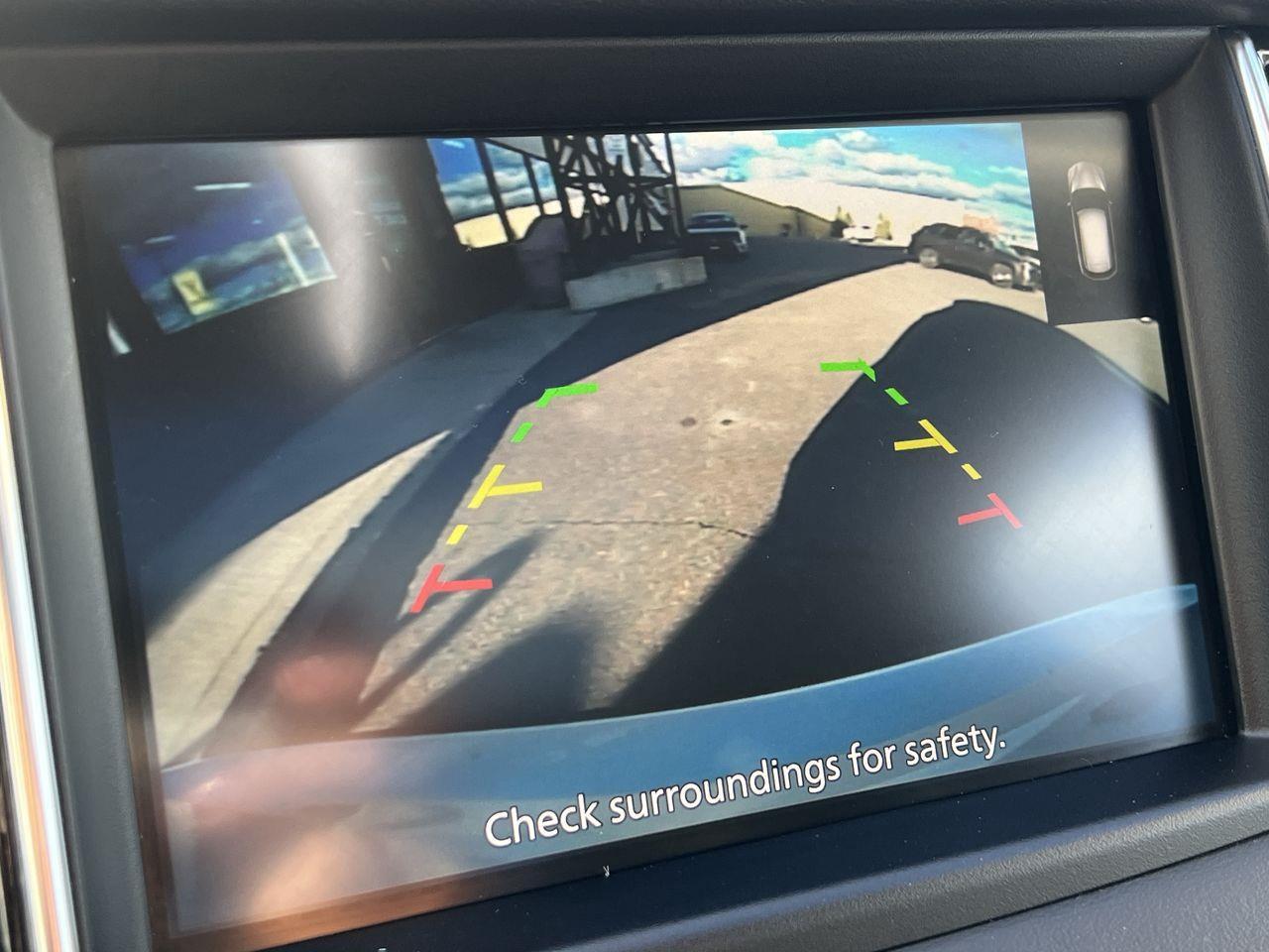 2021 Infiniti QX50 Luxe AWD, MOONROOF, HEATED LEATHER SEATS, POWER LIFTGATE, REMOTE START, BACK UP CAM, CRUISE CONTROL!! Photo