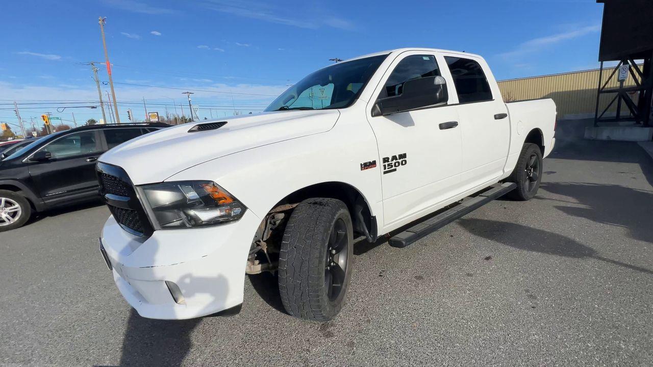 2020 RAM 1500 Classic ST 4X4, HEATED FRONT SEATS, CRUISE CONTROL, BACK UP CAM, SIRIUS XM!! Photo3