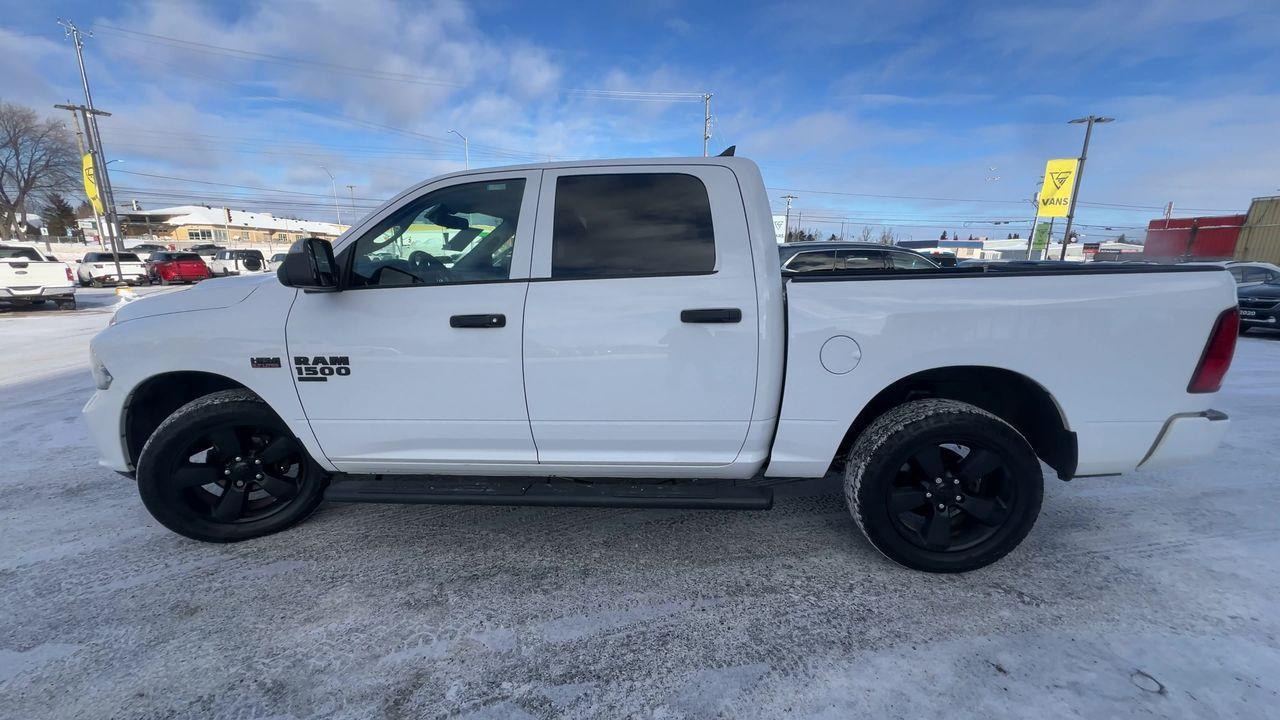 2020 RAM 1500 Classic ST 4X4, HEATED FRONT SEATS, CRUISE CONTROL, BACK UP CAM, SIRIUS XM!! Photo