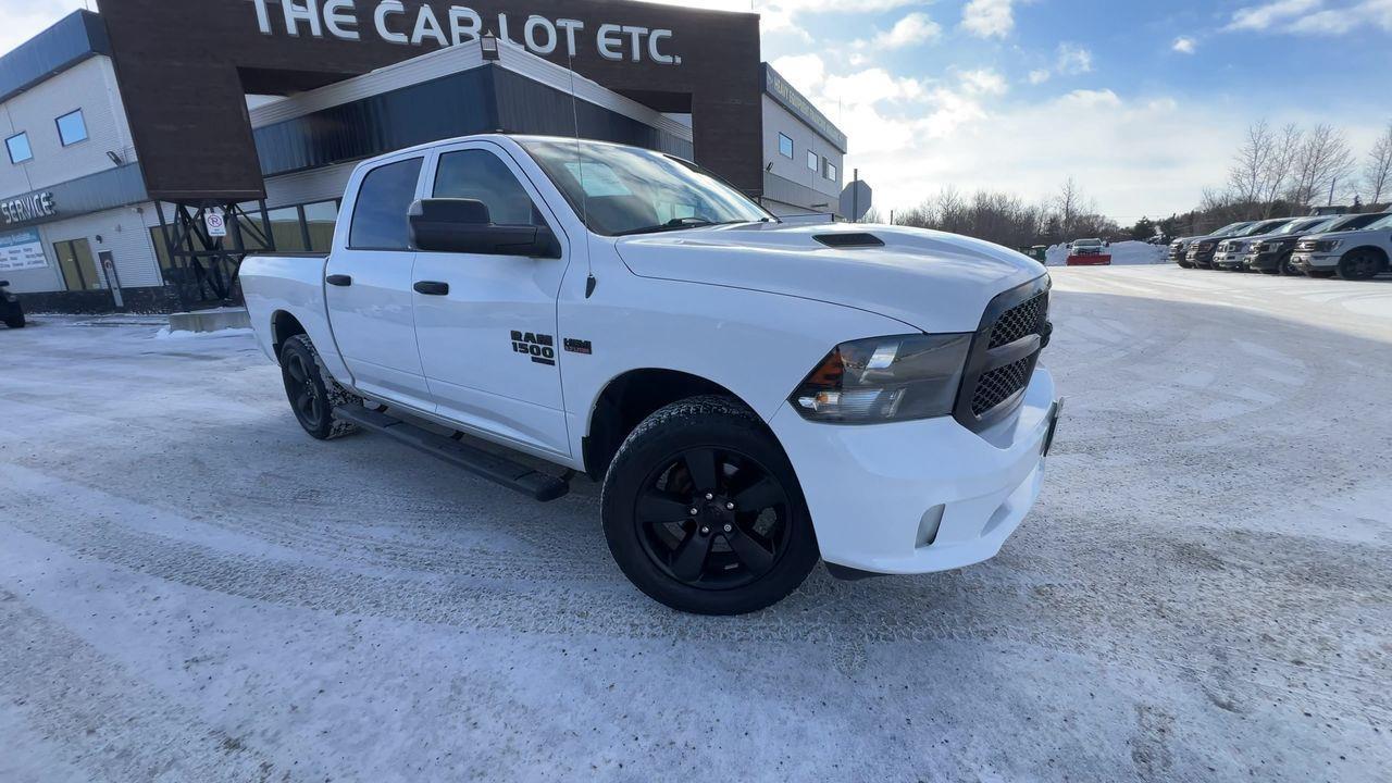 2020 RAM 1500 Classic ST 4X4, HEATED FRONT SEATS, CRUISE CONTROL, BACK UP CAM, SIRIUS XM!! Photo