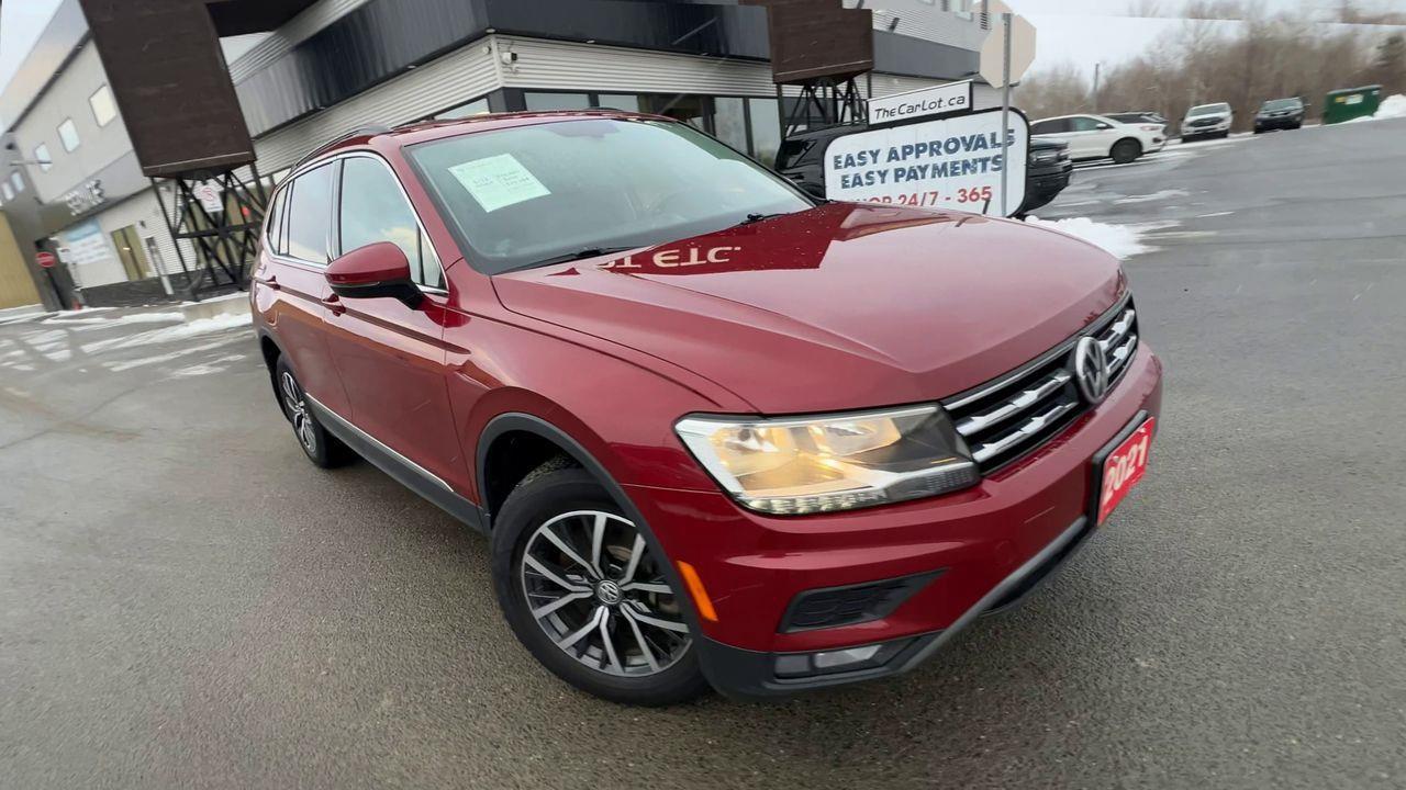 2021 Volkswagen Tiguan Comfortline AWD, LEATHER HEATED SEATS, NAVIGATION, BACK UP CAM!! Photo