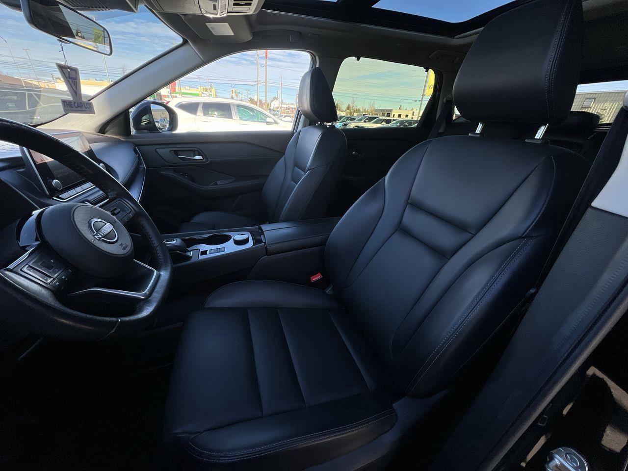 2023 Nissan Rogue SV Midnight Edition AWD, MOONROOF, HEATED LEATHER SEATS, MOONROOF, SIRIUS XM, REMOTE START, POWER LIFTGATE, BACK UP CAM! Photo