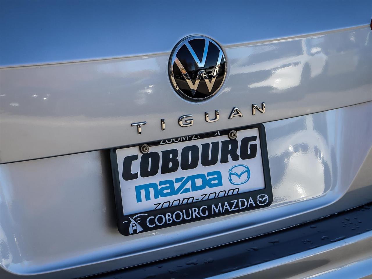 2023 Volkswagen Tiguan Comfortline R-Line Black SE R-Line Black 4MOTION Photo