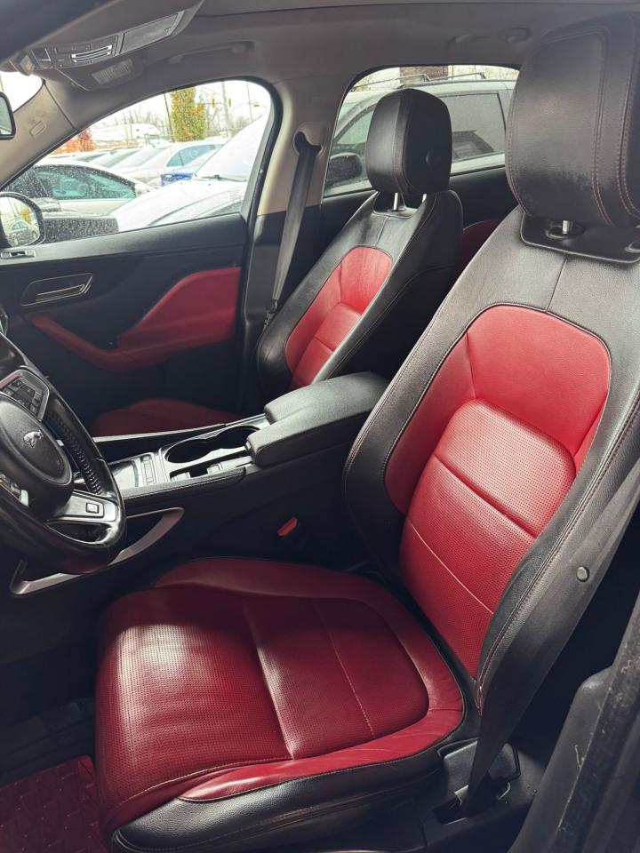2017 Jaguar F-PACE 35t R-Sport - Photo #8