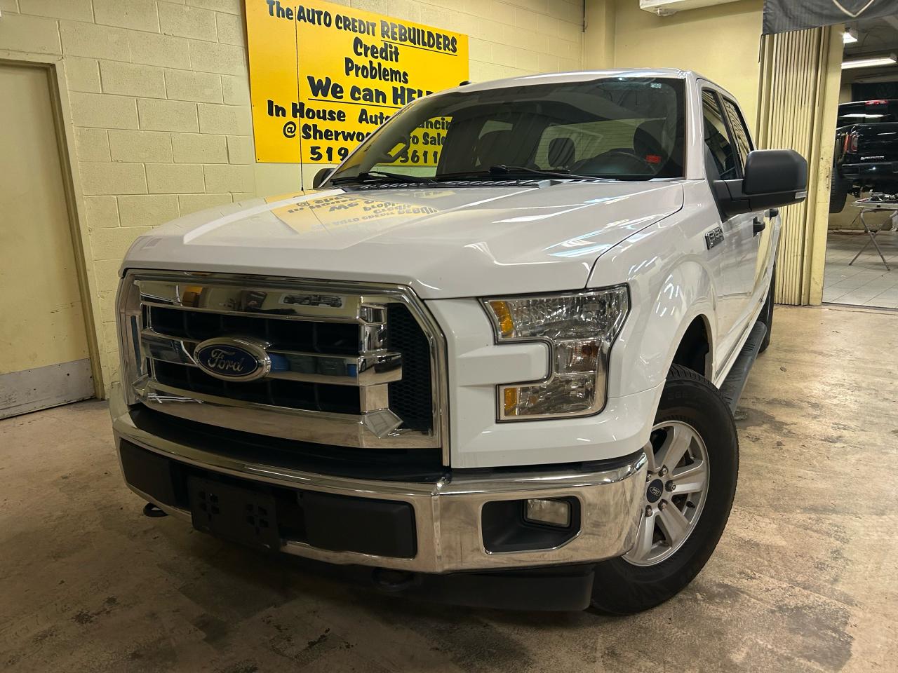 Used 2017 Ford F-150 XLT for sale in Windsor, ON