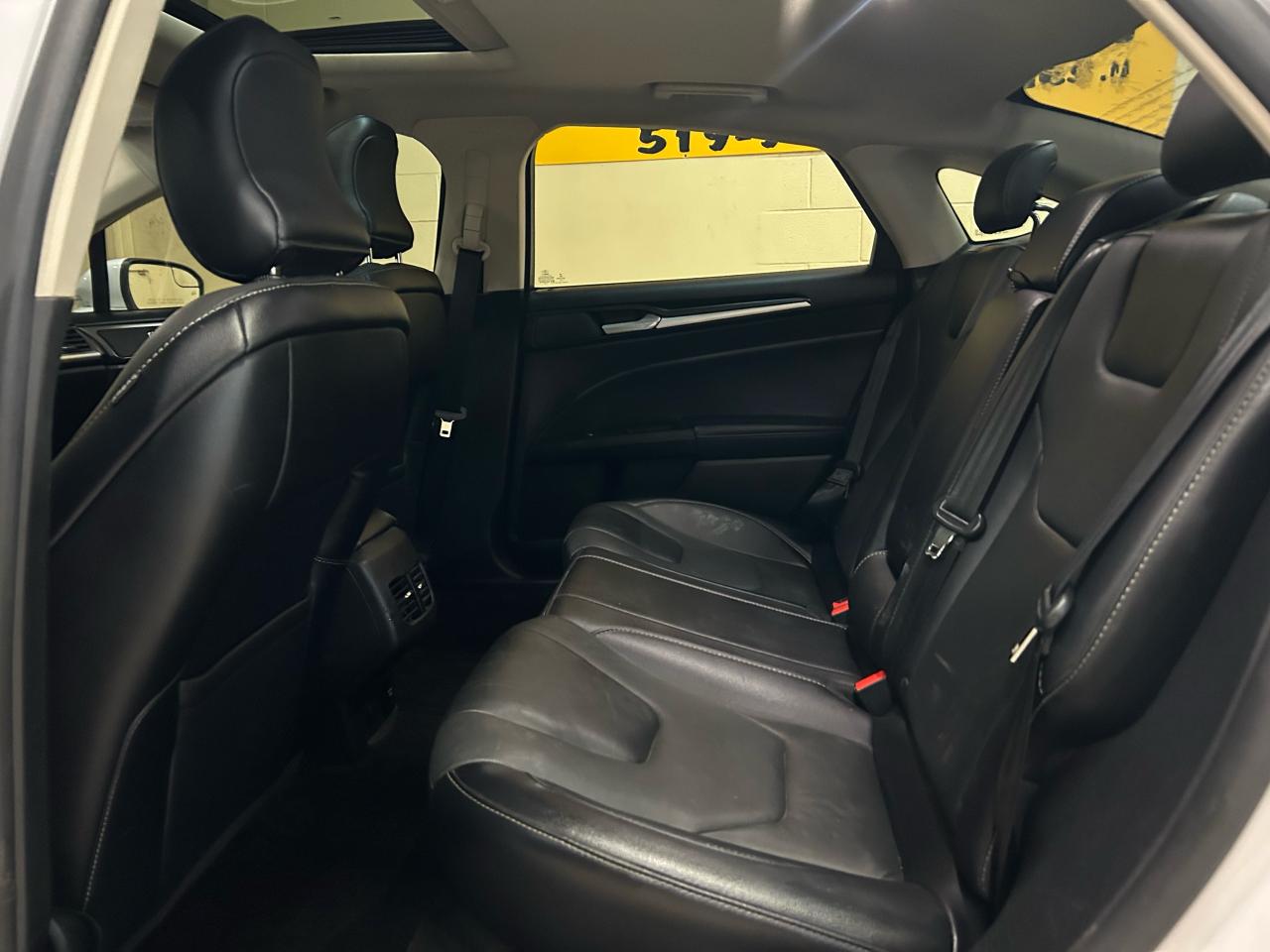 2018 Ford Fusion Energi Titanium - Photo #15