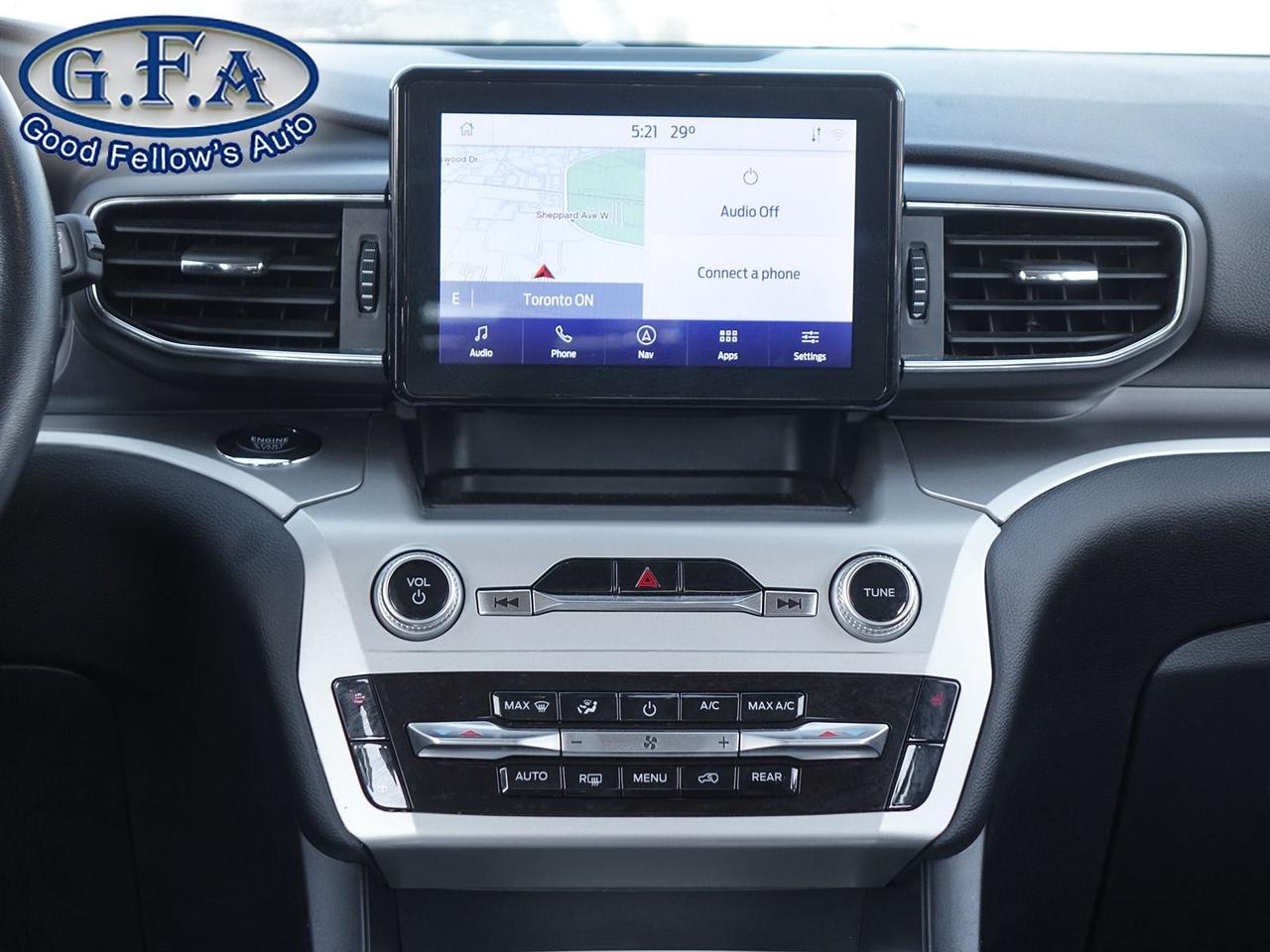 2023 Ford Explorer XLT MODEL, AWD, 7 PASSENGER, LEATHER SEATS, PANORA Photo