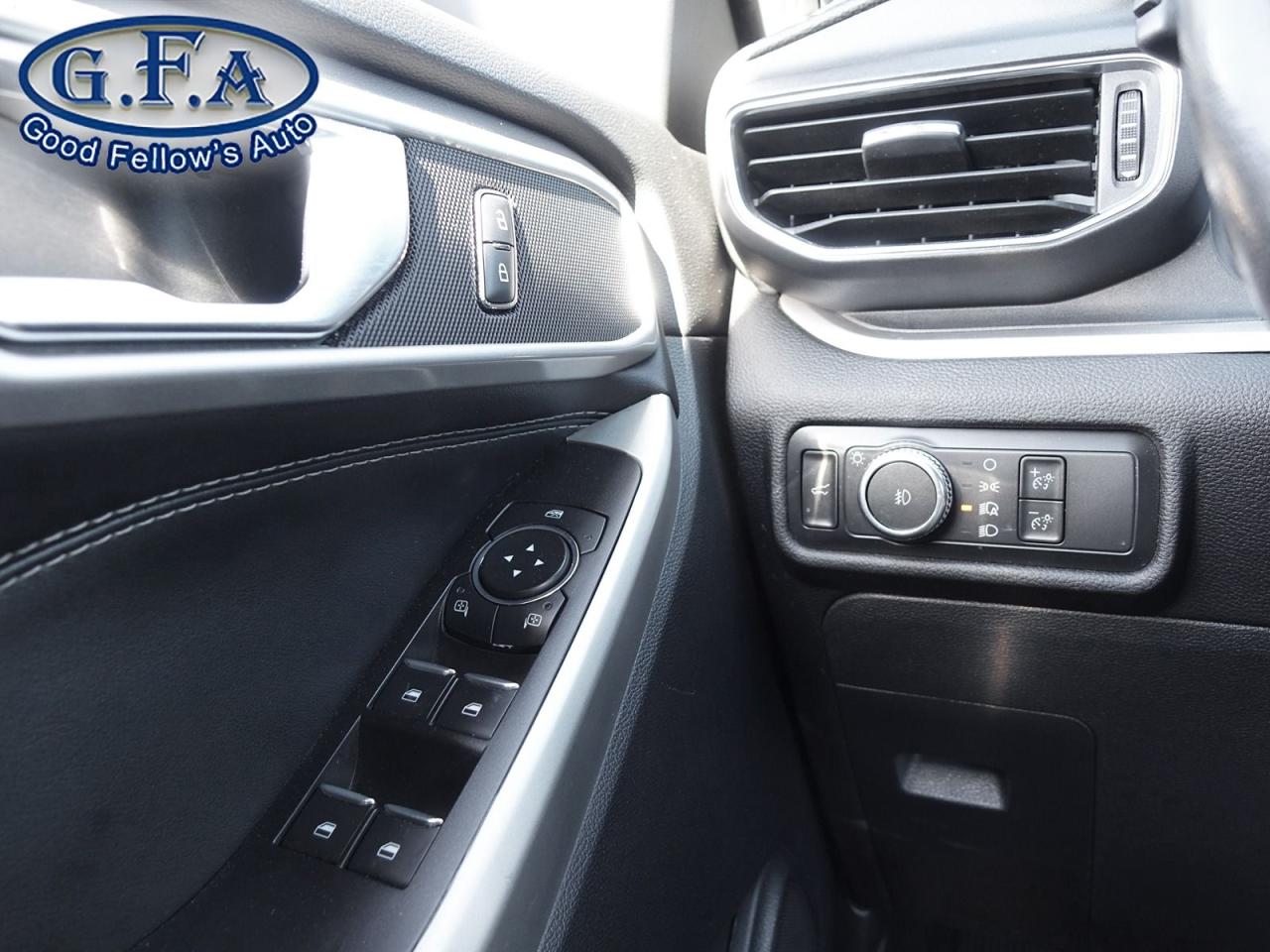 2023 Ford Explorer XLT MODEL, AWD, 7 PASSENGER, LEATHER SEATS, PANORA Photo20