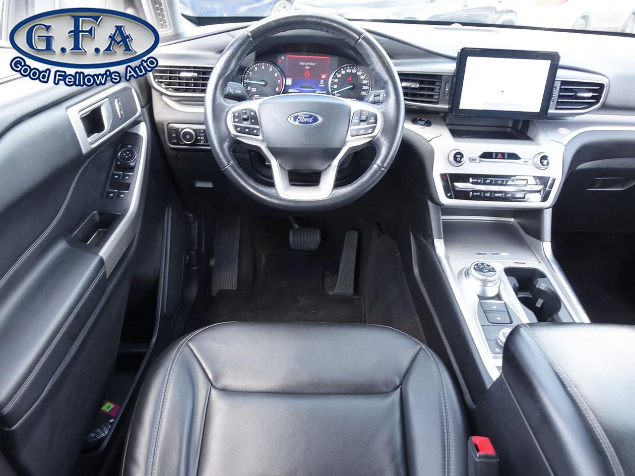 2023 Ford Explorer XLT MODEL, AWD, 7 PASSENGER, LEATHER SEATS, PANORA Photo