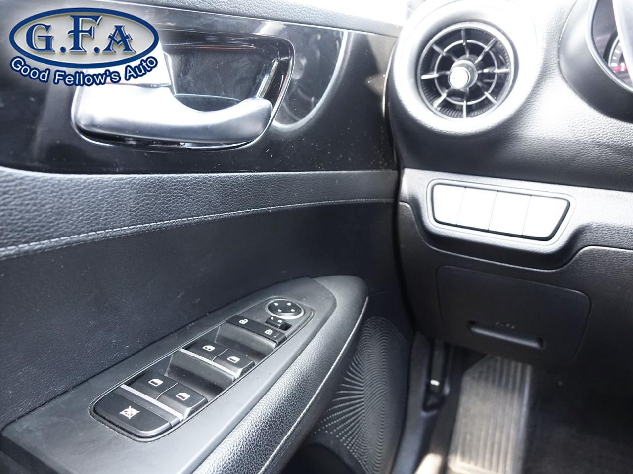 2022 Kia Forte EX PACKAGE, REARVIEW CAMERA, HEATED SEATS, LANE DE Photo19