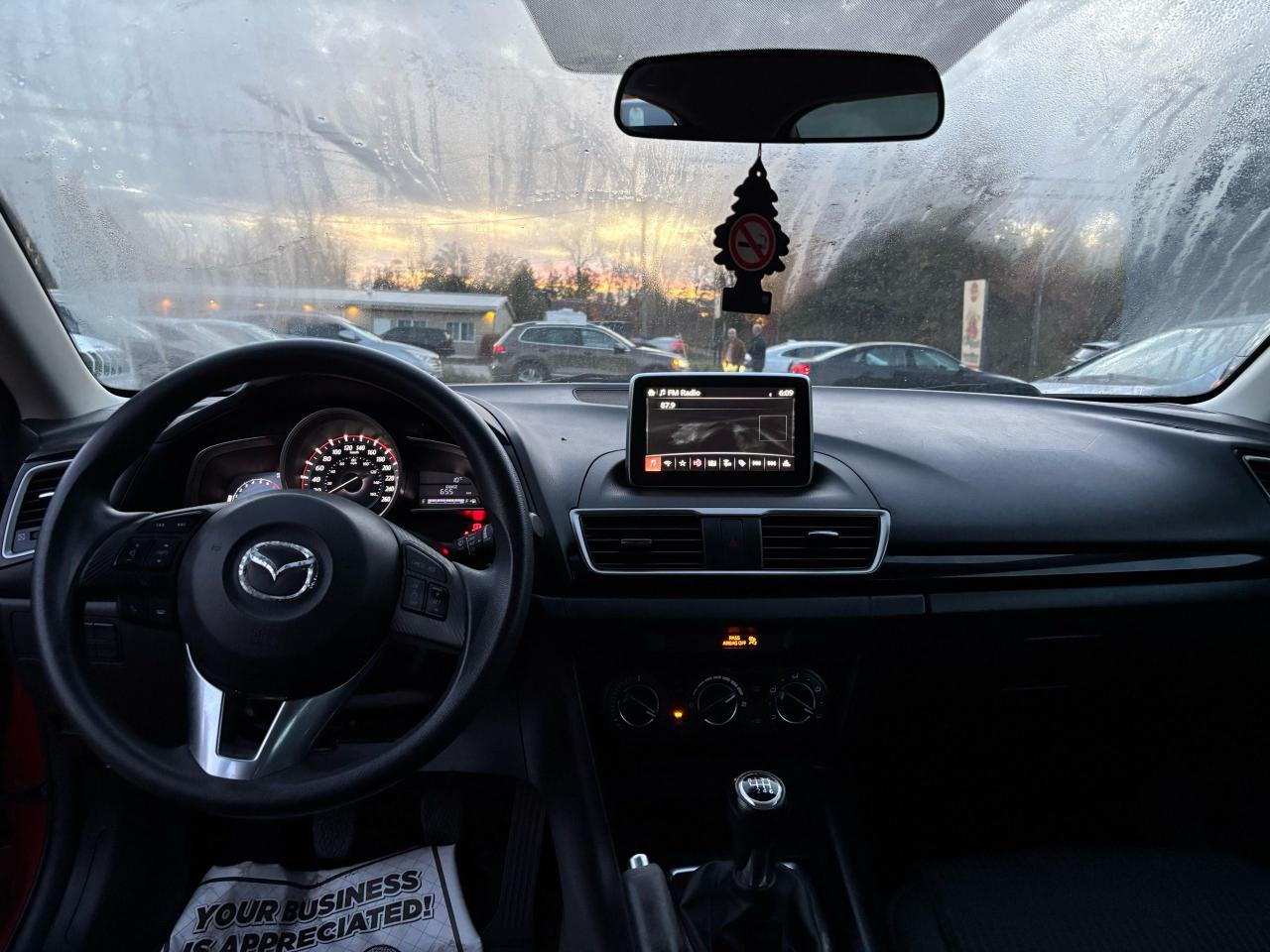 2015 Mazda MAZDA3 GS - Photo #17