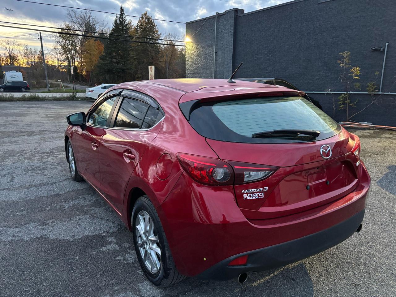 2015 Mazda MAZDA3 GS - Photo #7