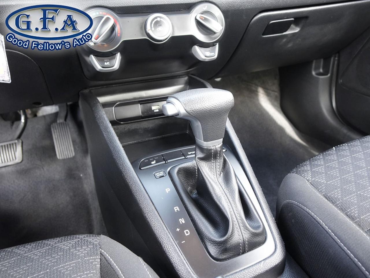 2022 Kia Rio LX PLUS MODEL, HATCHBACK, REARVIEW CAMERA, HEATED Photo14