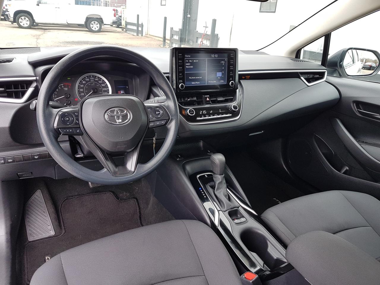 2020 Toyota Corolla LE *HEATED SEATS* Photo