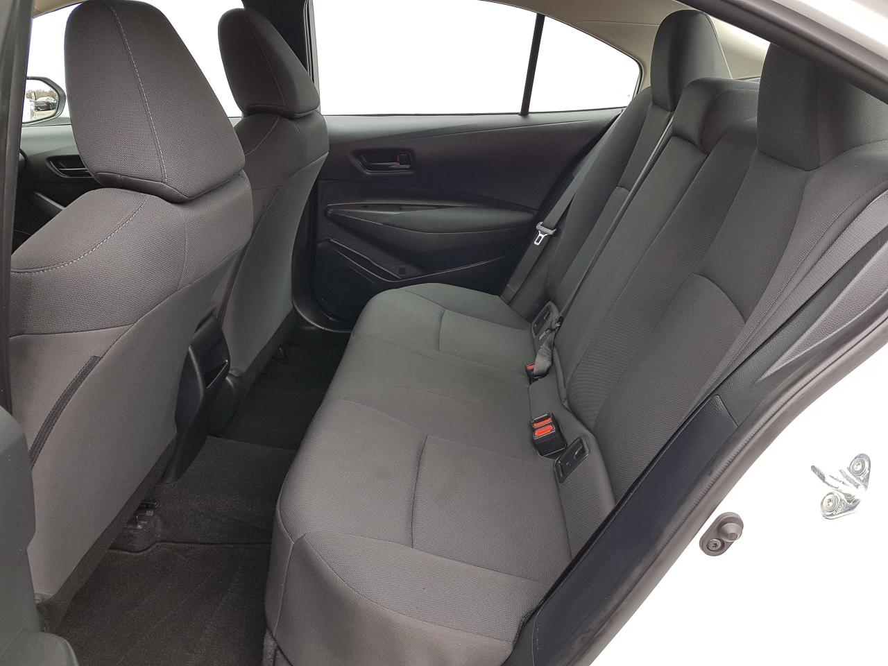 2020 Toyota Corolla LE *HEATED SEATS* Photo