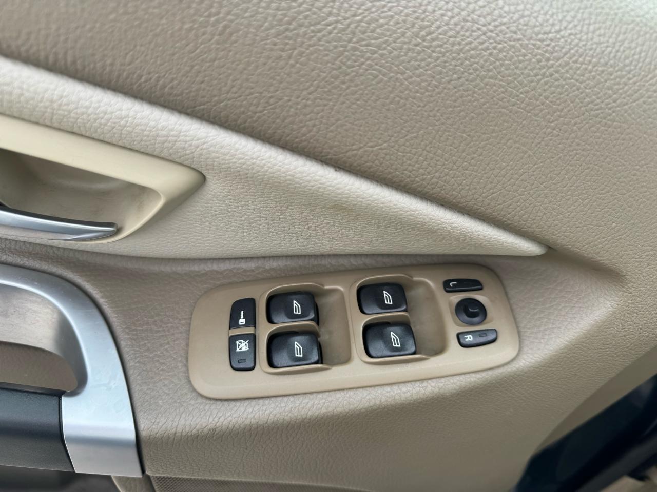 2014 Volvo XC90 3.2 Photo