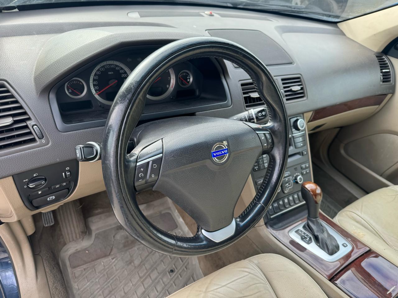 2014 Volvo XC90 3.2 - Photo #9