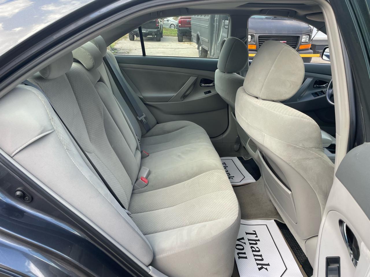 2007 Toyota Camry LE Photo12