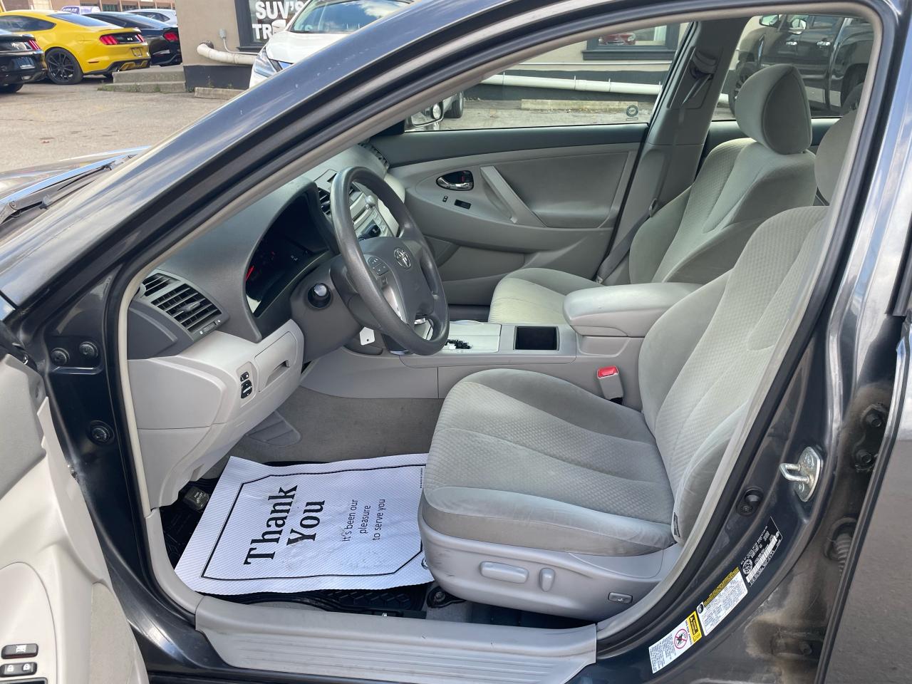 2007 Toyota Camry LE Photo26