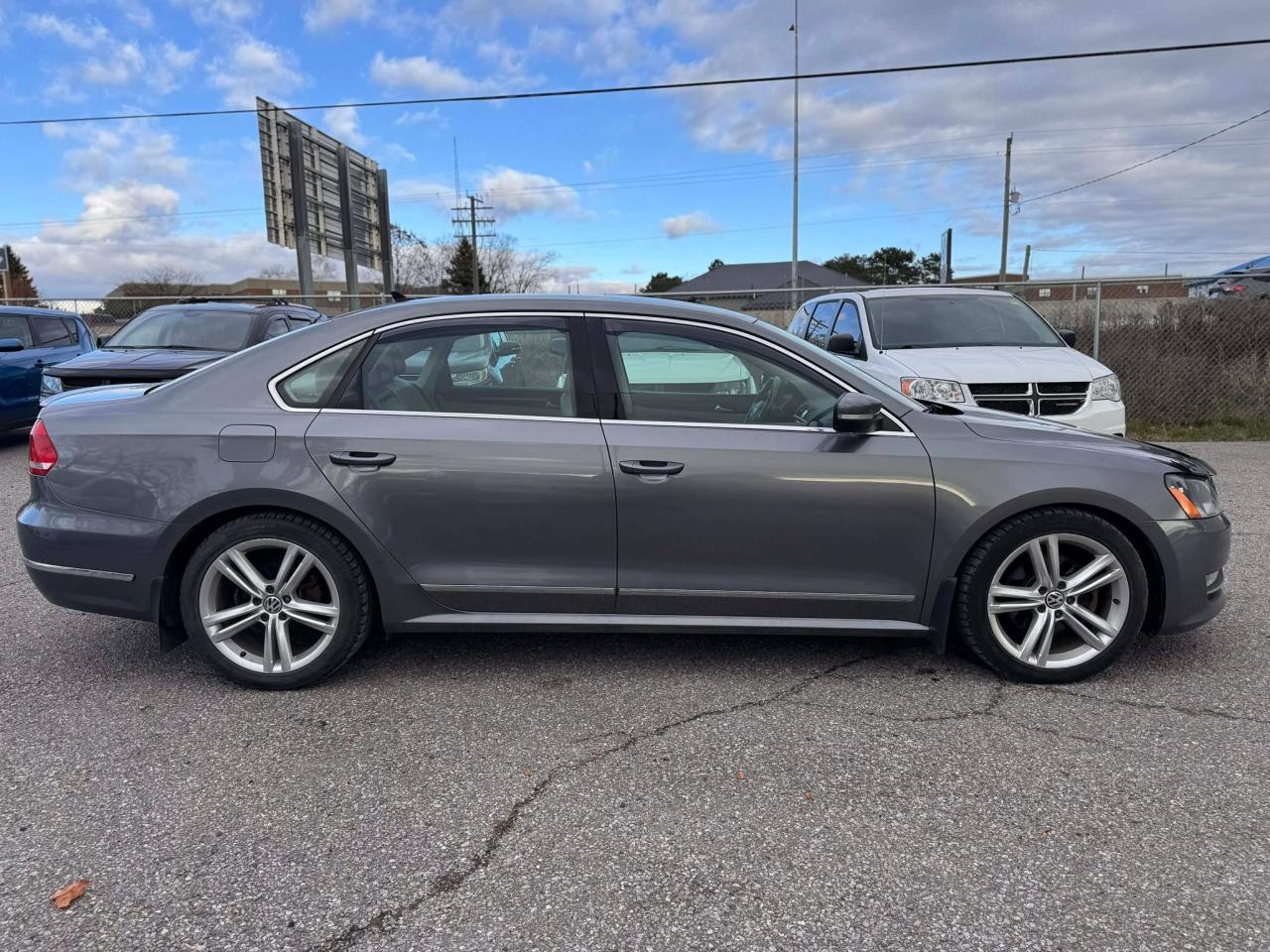 2015 Volkswagen Passat HIGHLINE Photo