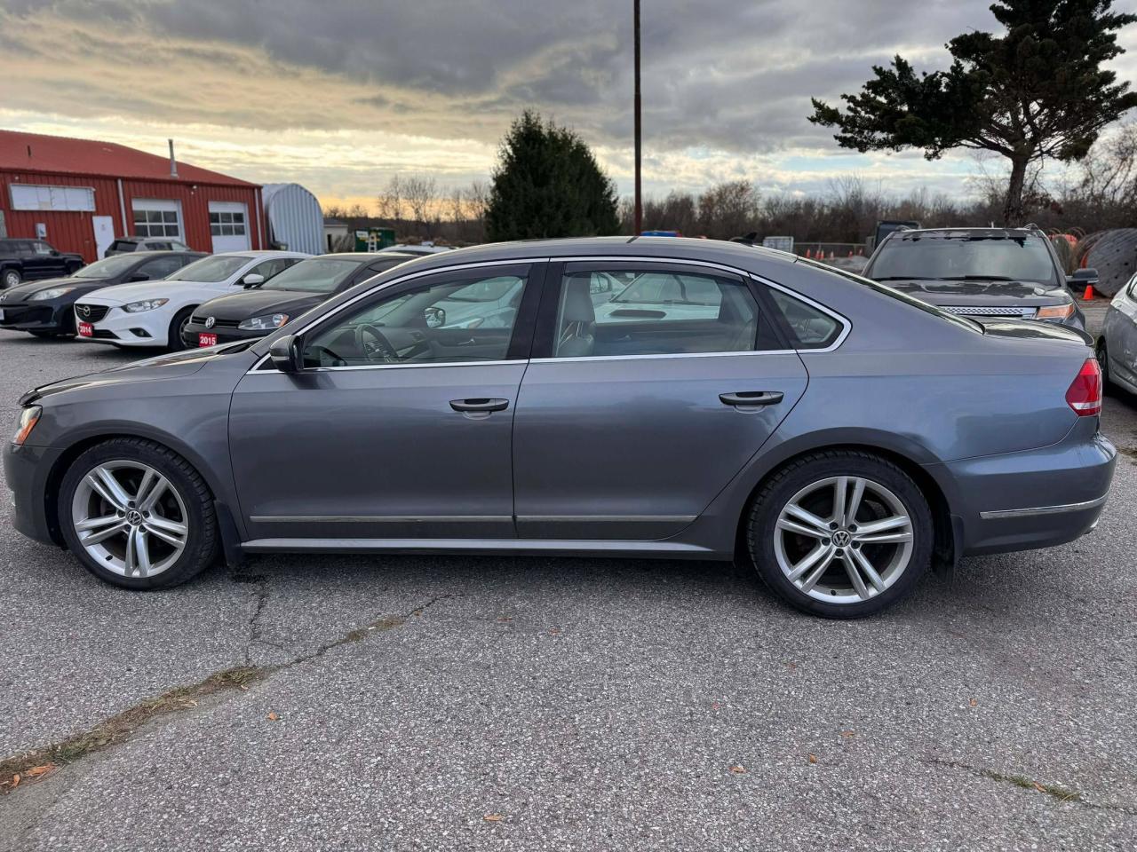 2015 Volkswagen Passat HIGHLINE Photo