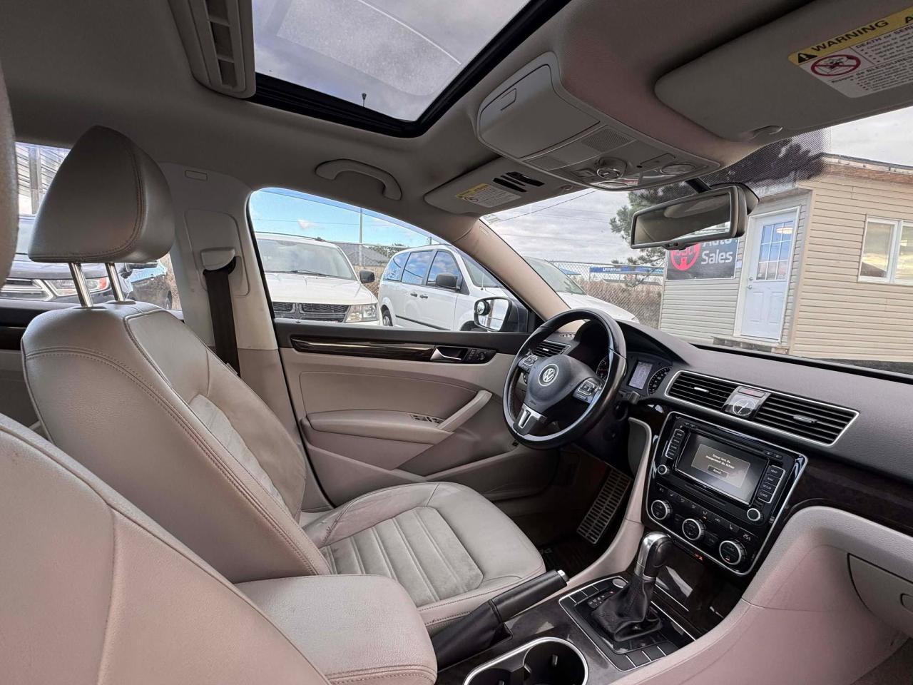 2015 Volkswagen Passat HIGHLINE Photo